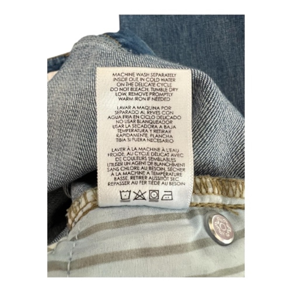 EUC Cabi hi-low crop lightly distressed blue jeans – size 10 - Picture 9 of 9